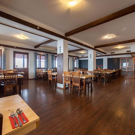Hotel Liptov Holiday *** Liptovský Trnovec Екстериор снимка