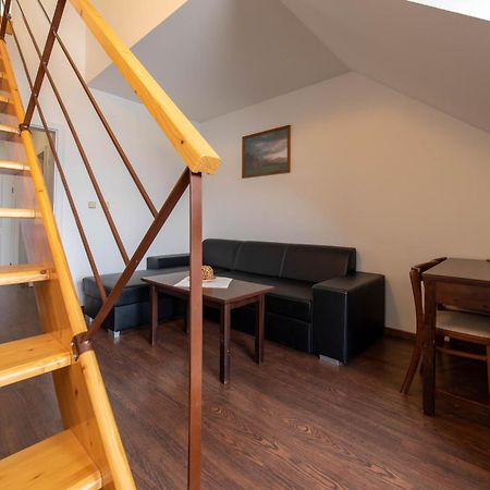 Hotel Liptov Holiday *** Liptovský Trnovec Екстериор снимка