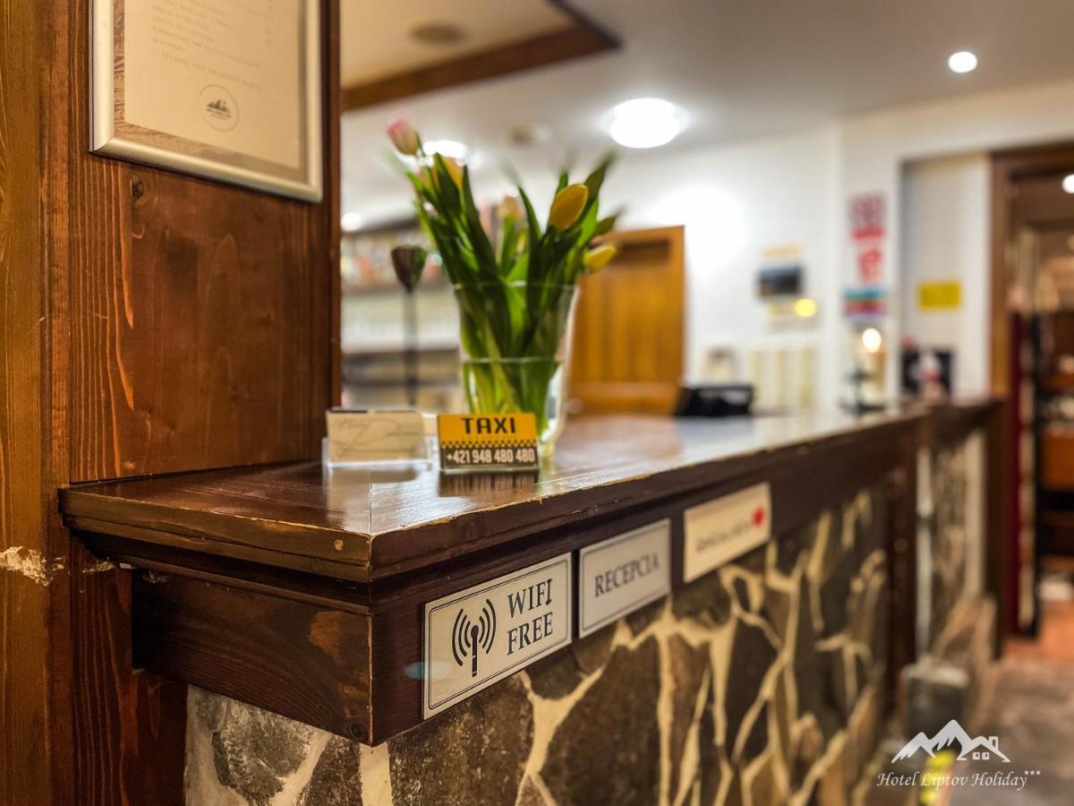 Hotel Liptov Holiday *** Liptovský Trnovec Екстериор снимка